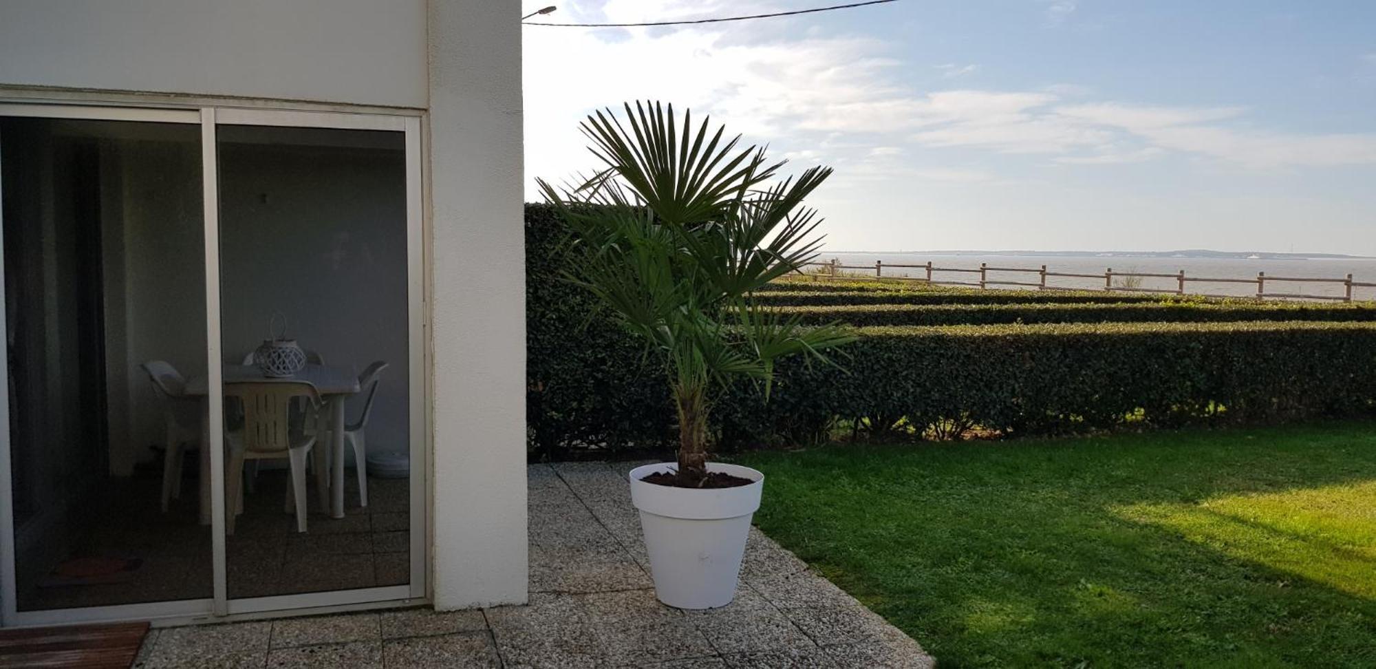 Les Rochers De Vallieres, Appartement De 35 M2 Avec 1 Chambre, Terrasses, Jardin 140 M2, Vue Panoramique Face A L'Ocean ! 생죠지드디돈느 외부 사진